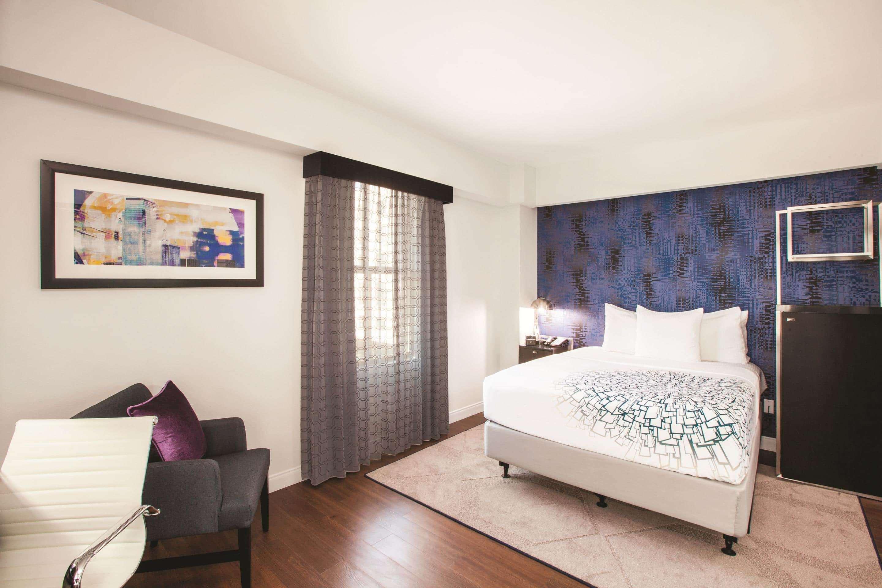 Holiday Inn Express - Dallas Downtown By Ihg Экстерьер фото