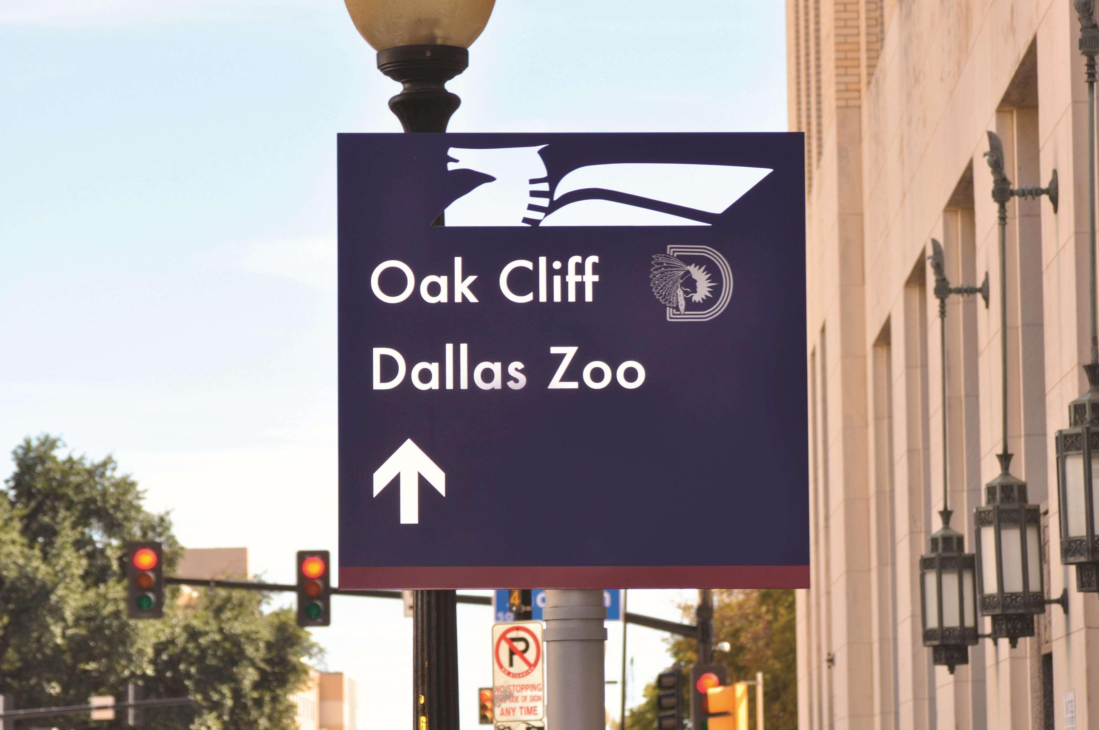 Holiday Inn Express - Dallas Downtown By Ihg Экстерьер фото