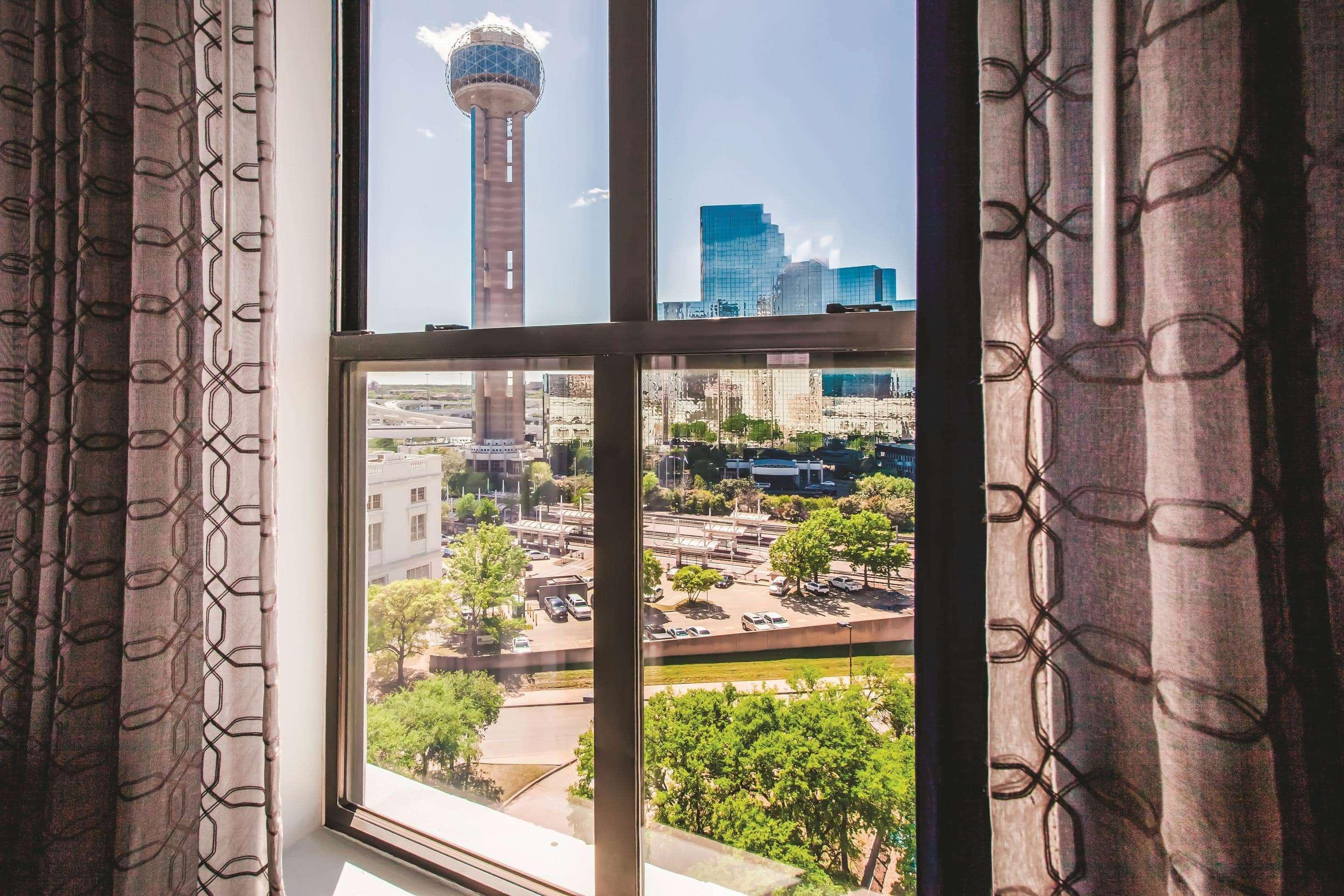 Holiday Inn Express - Dallas Downtown By Ihg Экстерьер фото