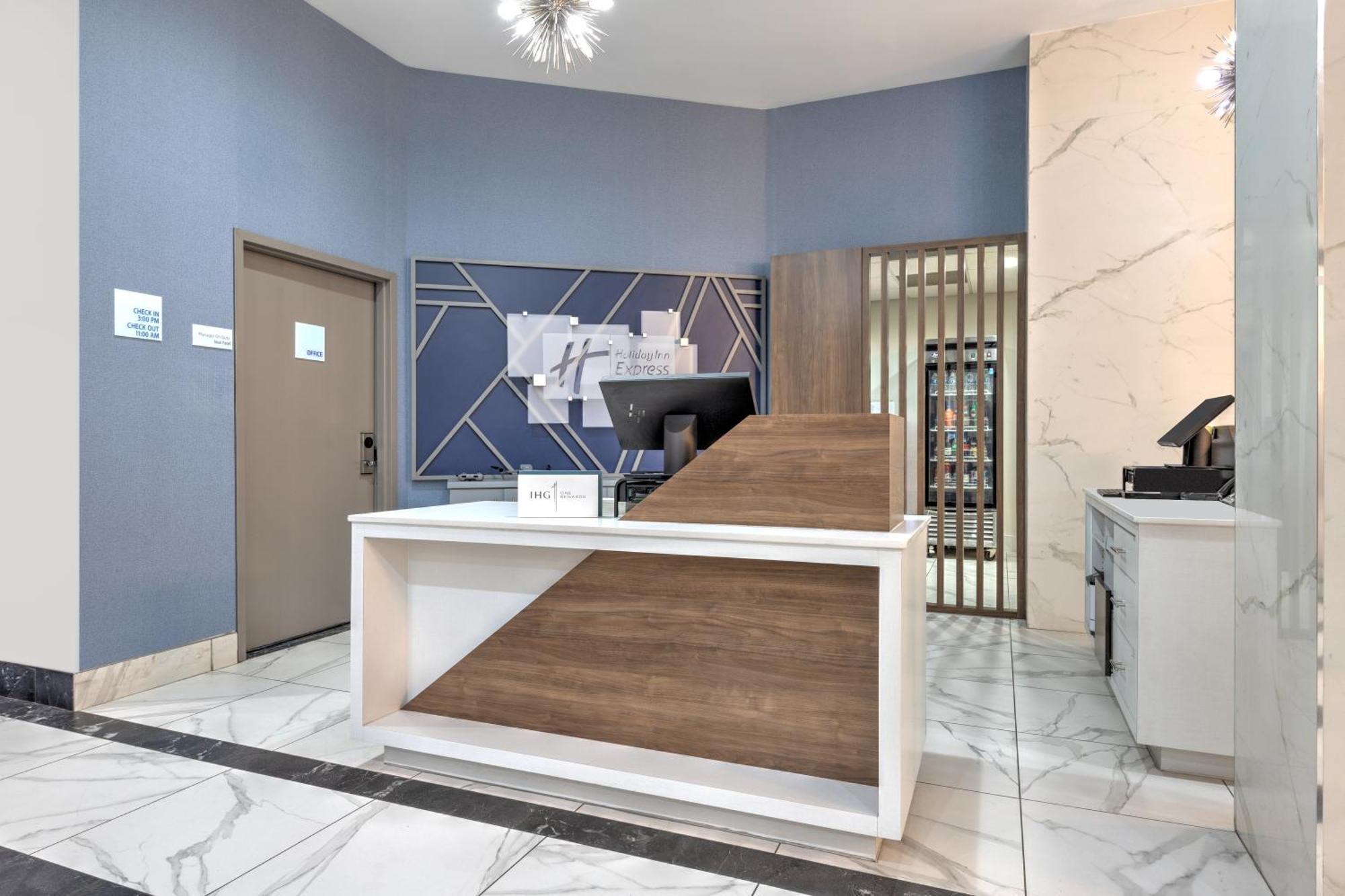 Holiday Inn Express - Dallas Downtown By Ihg Экстерьер фото